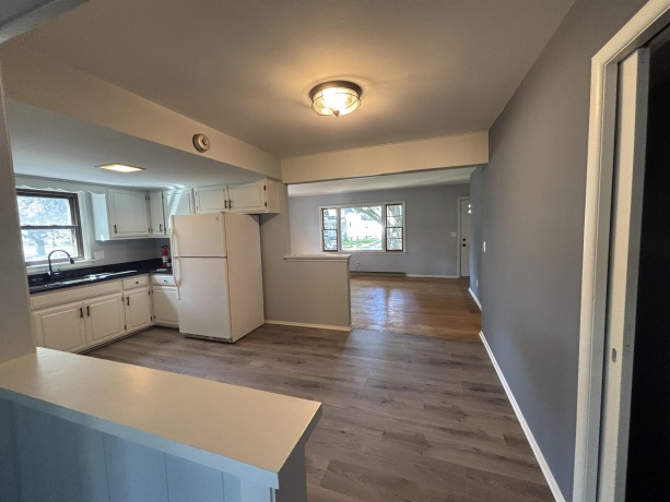 308 Marshall, BELVIDERE, Illinois 61008, 3 Bedrooms Bedrooms, ,2 BathroomsBathrooms,House,For Sale,Marshall,202505471