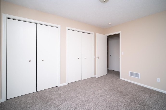 600 Clayton, SYCAMORE, Illinois 60178, 2 Bedrooms Bedrooms, ,2 BathroomsBathrooms,Condominium,For Sale,Clayton,202506577