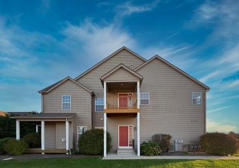 600 Clayton, SYCAMORE, Illinois 60178, 2 Bedrooms Bedrooms, ,2 BathroomsBathrooms,Condominium,For Sale,Clayton,202506577