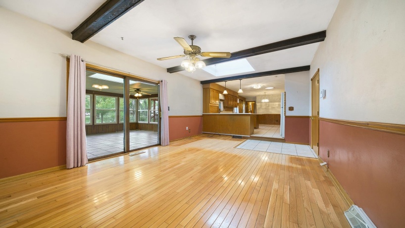 5653 Fox, SOUTH BELOIT, Illinois 61080, 3 Bedrooms Bedrooms, ,1 BathroomBathrooms,House,For Sale,Fox,202506578