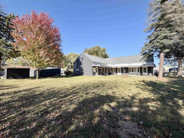 5118 2nd, LOVES PARK, Illinois 61111, ,3 - 4 Units,For Sale,2nd,202506584