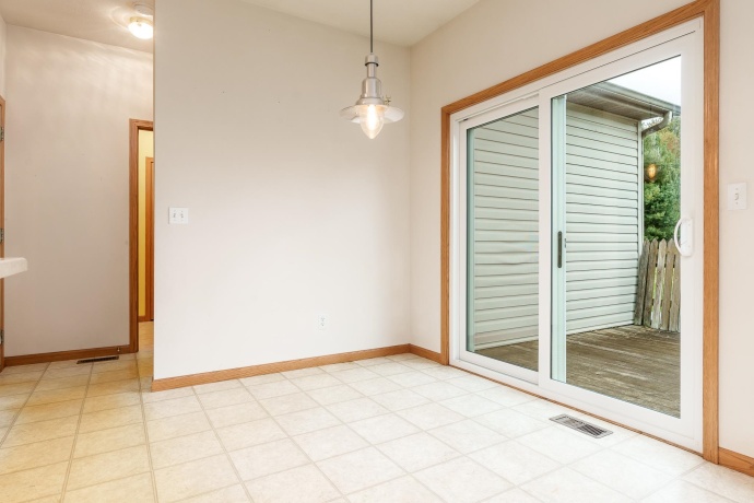 5166 HUBBARD, BYRON, Illinois 61010, 4 Bedrooms Bedrooms, ,2 BathroomsBathrooms,House,For Sale,HUBBARD,202506582