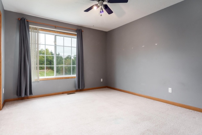 5166 HUBBARD, BYRON, Illinois 61010, 4 Bedrooms Bedrooms, ,2 BathroomsBathrooms,House,For Sale,HUBBARD,202506582