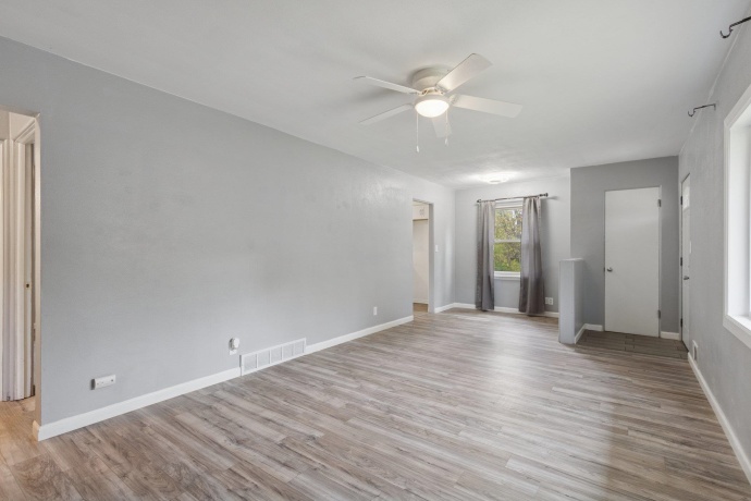 406 Independence, ROCKFORD, Illinois 61102, 3 Bedrooms Bedrooms, ,1 BathroomBathrooms,House,For Sale,Independence,202506594