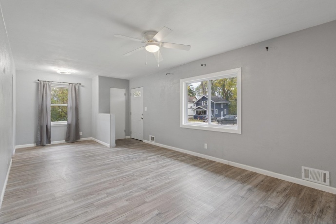 406 Independence, ROCKFORD, Illinois 61102, 3 Bedrooms Bedrooms, ,1 BathroomBathrooms,House,For Sale,Independence,202506594