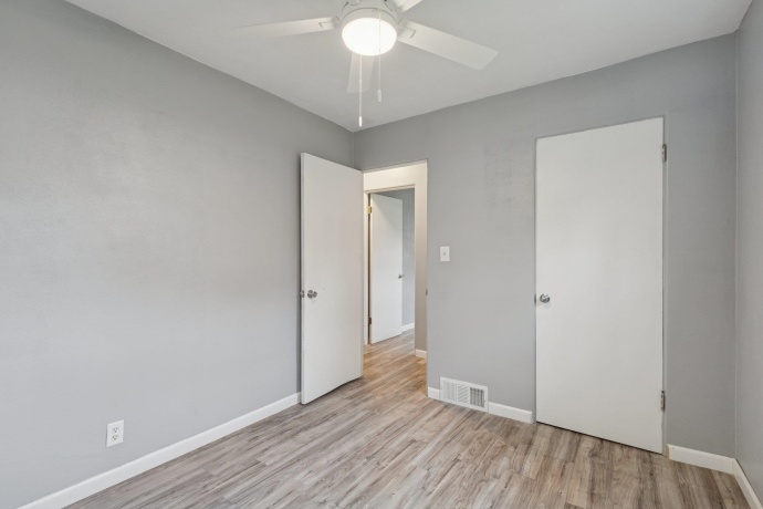 406 Independence, ROCKFORD, Illinois 61102, 3 Bedrooms Bedrooms, ,1 BathroomBathrooms,House,For Sale,Independence,202506594