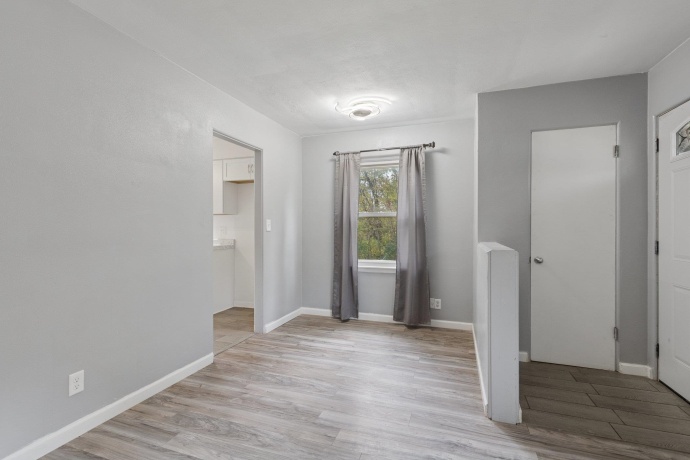 406 Independence, ROCKFORD, Illinois 61102, 3 Bedrooms Bedrooms, ,1 BathroomBathrooms,House,For Sale,Independence,202506594