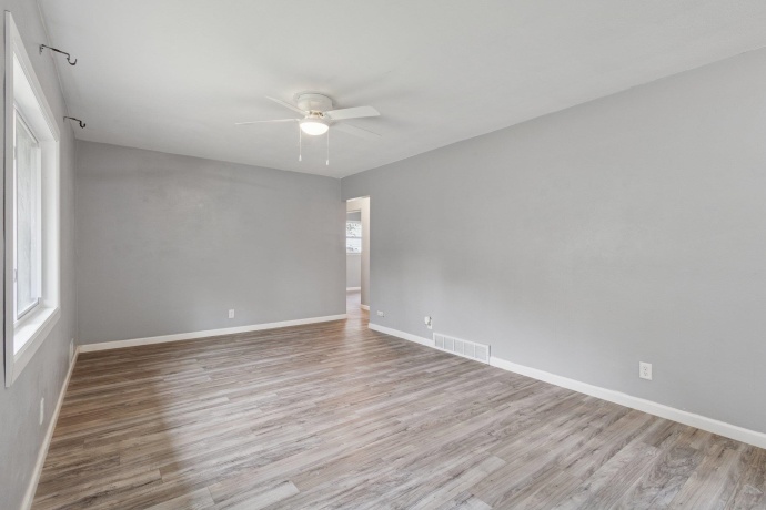 406 Independence, ROCKFORD, Illinois 61102, 3 Bedrooms Bedrooms, ,1 BathroomBathrooms,House,For Sale,Independence,202506594