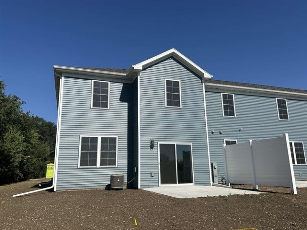 3156 Bartells, BELOIT, Wisconsin 53511, 3 Bedrooms Bedrooms, ,2 BathroomsBathrooms,Condominium,For Sale,Bartells,202506590