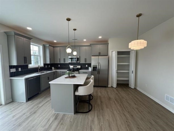 3154 Bartells, BELOIT, Wisconsin 53511, 3 Bedrooms Bedrooms, ,2 BathroomsBathrooms,Condominium,For Sale,Bartells,202506591