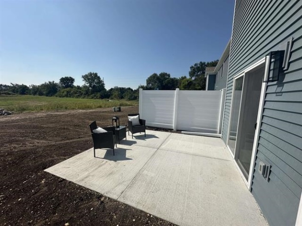 3150 Bartells, BELOIT, Wisconsin 53511, 3 Bedrooms Bedrooms, ,2 BathroomsBathrooms,Condominium,For Sale,Bartells,202506592