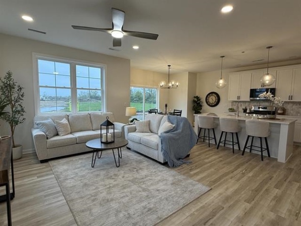 3150 Bartells, BELOIT, Wisconsin 53511, 3 Bedrooms Bedrooms, ,2 BathroomsBathrooms,Condominium,For Sale,Bartells,202506592