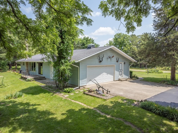 4976 Pheasant, THOMSON, Illinois 61285, 2 Bedrooms Bedrooms, ,2 BathroomsBathrooms,House,For Sale,Pheasant,202502547