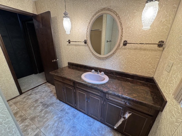 4976 Pheasant, THOMSON, Illinois 61285, 2 Bedrooms Bedrooms, ,2 BathroomsBathrooms,House,For Sale,Pheasant,202502547