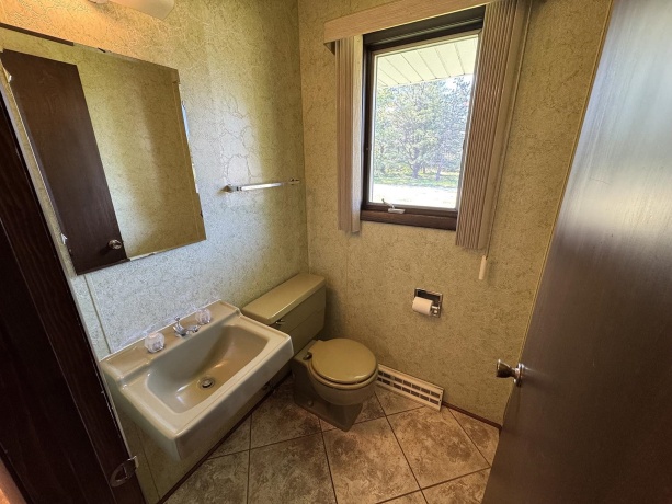 4976 Pheasant, THOMSON, Illinois 61285, 2 Bedrooms Bedrooms, ,2 BathroomsBathrooms,House,For Sale,Pheasant,202502547