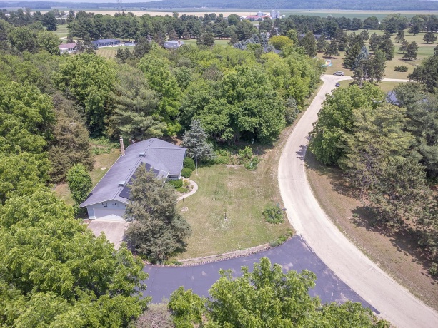 4976 Pheasant, THOMSON, Illinois 61285, 2 Bedrooms Bedrooms, ,2 BathroomsBathrooms,House,For Sale,Pheasant,202502547