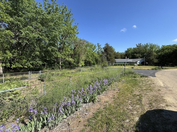 4976 Pheasant, THOMSON, Illinois 61285, 2 Bedrooms Bedrooms, ,2 BathroomsBathrooms,House,For Sale,Pheasant,202502547