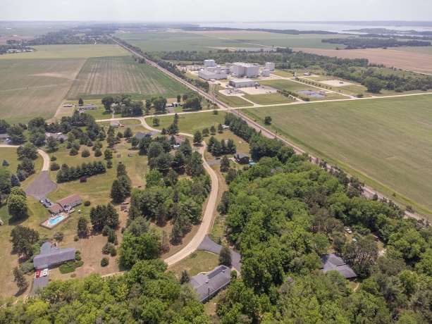 4976 Pheasant, THOMSON, Illinois 61285, 2 Bedrooms Bedrooms, ,2 BathroomsBathrooms,House,For Sale,Pheasant,202502547