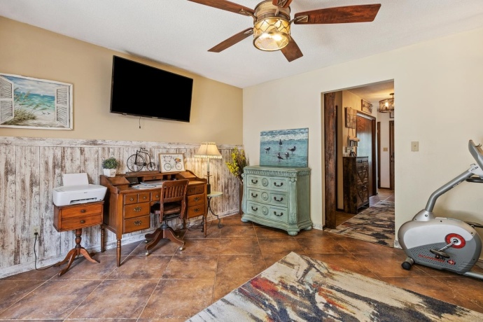 1934 Philip, DIXON, Illinois 61021, 4 Bedrooms Bedrooms, ,2 BathroomsBathrooms,House,For Sale,Philip,202503938