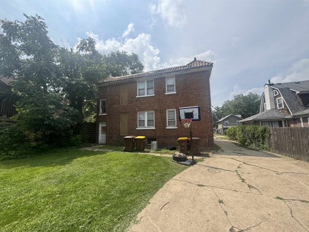 1315 COURT, ROCKFORD, Illinois 61103, ,2 Units,For Sale,COURT,202504715