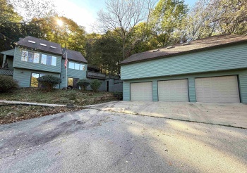 1 Jonquil, GALENA, Illinois 61036, 4 Bedrooms Bedrooms, ,3 BathroomsBathrooms,House,For Sale,Jonquil,202506633