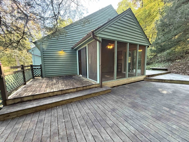 1 Jonquil, GALENA, Illinois 61036, 4 Bedrooms Bedrooms, ,3 BathroomsBathrooms,House,For Sale,Jonquil,202506633