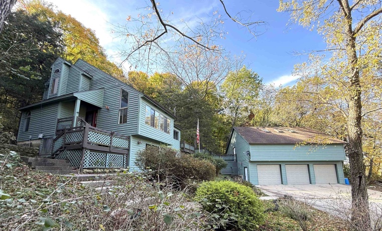 1 Jonquil, GALENA, Illinois 61036, 4 Bedrooms Bedrooms, ,3 BathroomsBathrooms,House,For Sale,Jonquil,202506633