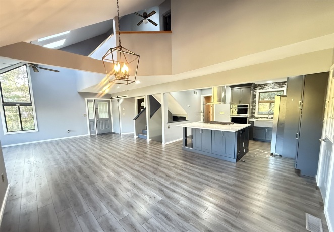 1 Jonquil, GALENA, Illinois 61036, 4 Bedrooms Bedrooms, ,3 BathroomsBathrooms,House,For Sale,Jonquil,202506633