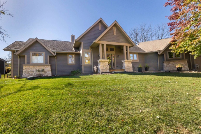16 Timberline, GALENA, Illinois 61036, 3 Bedrooms Bedrooms, ,3 BathroomsBathrooms,House,For Sale,Timberline,202506641