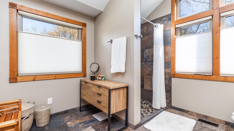 16 Timberline, GALENA, Illinois 61036, 3 Bedrooms Bedrooms, ,3 BathroomsBathrooms,House,For Sale,Timberline,202506641