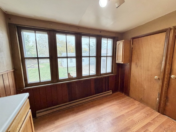 104 Elm, DAVIS JUNCTION, Illinois 61020, 2 Bedrooms Bedrooms, ,1 BathroomBathrooms,House,For Sale,Elm,202506642