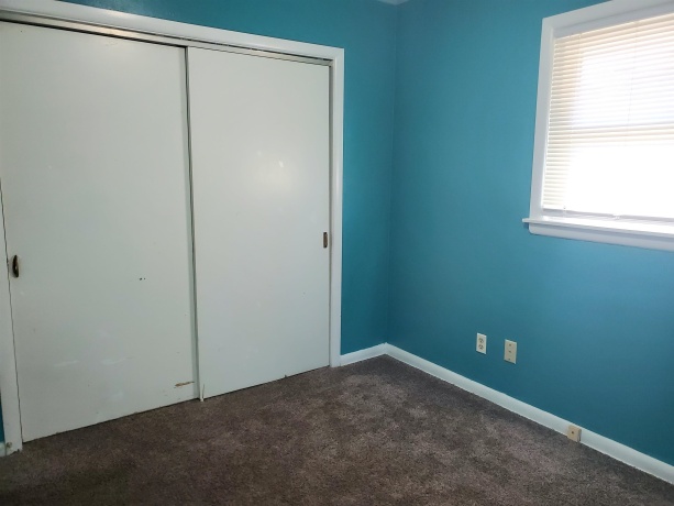 414 Hilton, ROCKFORD, Illinois 61107, 3 Bedrooms Bedrooms, ,2 BathroomsBathrooms,House,For Sale,Hilton,202506385