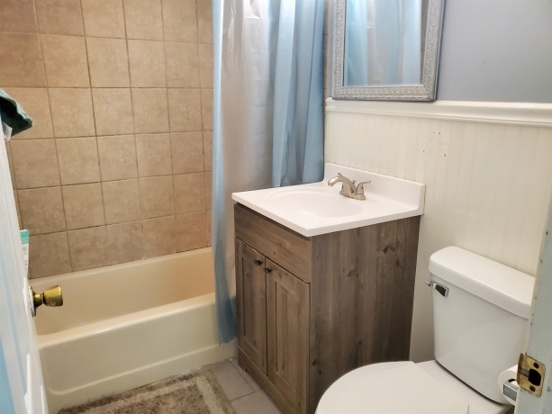 414 Hilton, ROCKFORD, Illinois 61107, 3 Bedrooms Bedrooms, ,2 BathroomsBathrooms,House,For Sale,Hilton,202506385