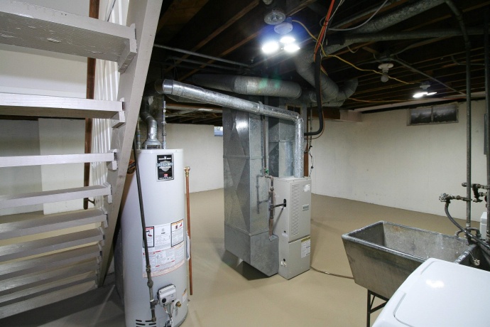 2612 GLENWOOD, ROCKFORD, Illinois 61101, 3 Bedrooms Bedrooms, ,1 BathroomBathrooms,House,For Sale,GLENWOOD,202506649