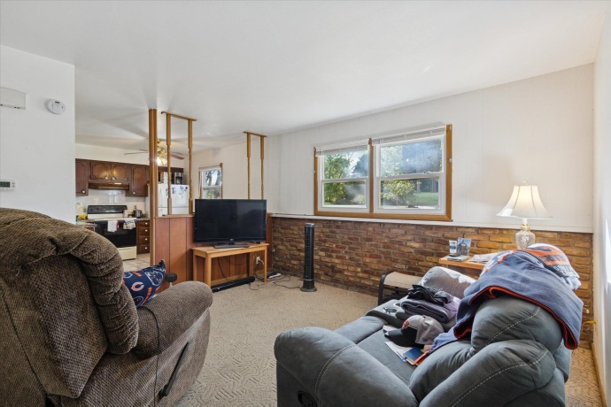 14159 Talcott, SOUTH BELOIT, Illinois 61080, ,3 - 4 Units,For Sale,Talcott,202506655