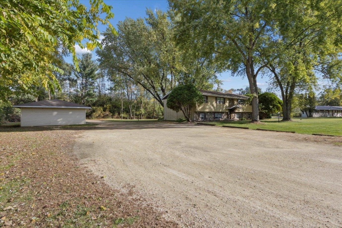 14159 Talcott, SOUTH BELOIT, Illinois 61080, ,3 - 4 Units,For Sale,Talcott,202506655