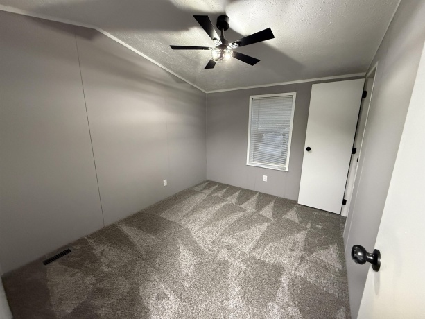 384 Tulip, BELVIDERE, Illinois 61008, 3 Bedrooms Bedrooms, ,2 BathroomsBathrooms,House,For Sale,Tulip,202506654