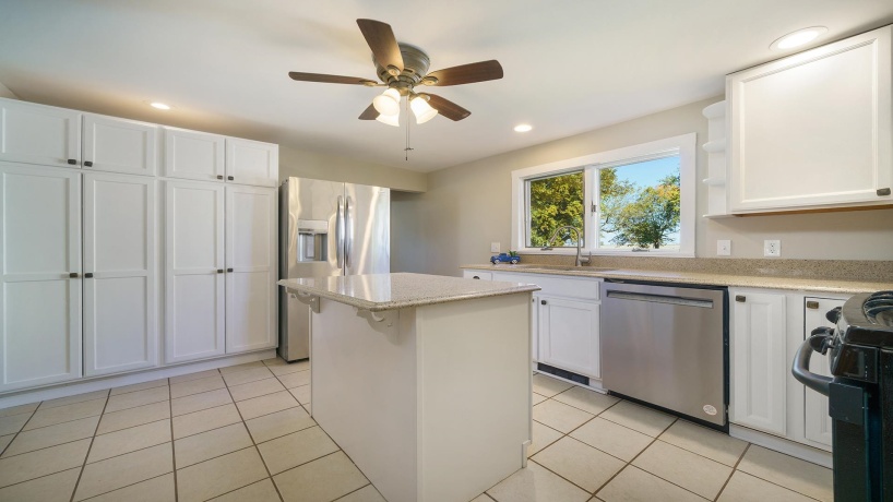 1182 Inlet, AMBOY, Illinois 61310, 5 Bedrooms Bedrooms, ,2 BathroomsBathrooms,House,For Sale,Inlet,202506656