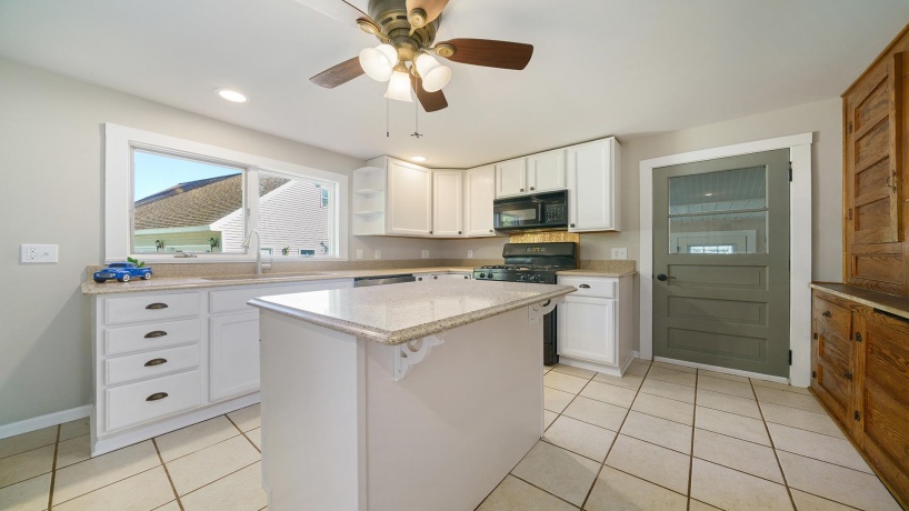 1182 Inlet, AMBOY, Illinois 61310, 5 Bedrooms Bedrooms, ,2 BathroomsBathrooms,House,For Sale,Inlet,202506656