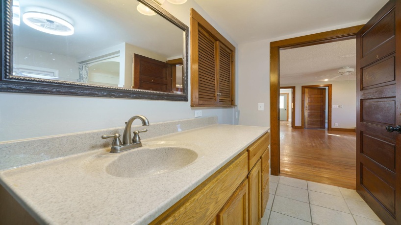 1182 Inlet, AMBOY, Illinois 61310, 5 Bedrooms Bedrooms, ,2 BathroomsBathrooms,House,For Sale,Inlet,202506656