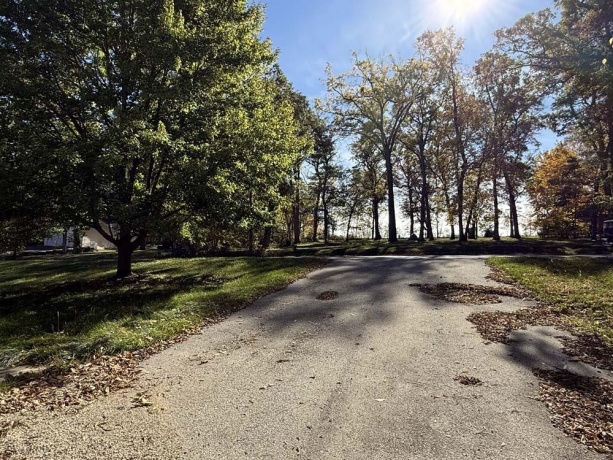 2179 Gainsboro, DAVIS, Illinois 61019, 4 Bedrooms Bedrooms, ,3 BathroomsBathrooms,House,For Sale,Gainsboro,202506659