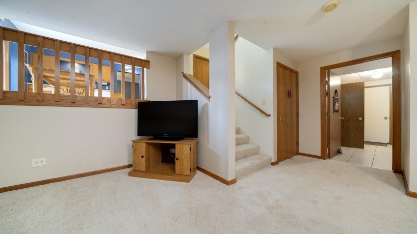 13116 Springhill, WINNEBAGO, Illinois 61088, 4 Bedrooms Bedrooms, ,3 BathroomsBathrooms,House,For Sale,Springhill,202506660