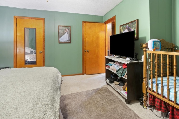 109 Blackberry, DIXON, Illinois 61021, 2 Bedrooms Bedrooms, ,2 BathroomsBathrooms,House,For Sale,Blackberry,202506661