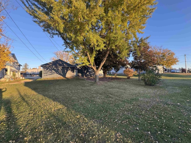 113 LIBERTY, BROWNTOWN, Wisconsin 53522, 3 Bedrooms Bedrooms, ,2 BathroomsBathrooms,House,For Sale,LIBERTY,202506664