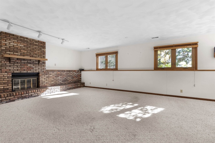 6081 DENWOOD, ROCKFORD, Illinois 61114, 4 Bedrooms Bedrooms, ,3 BathroomsBathrooms,House,For Sale,DENWOOD,202506669