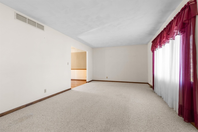 6081 DENWOOD, ROCKFORD, Illinois 61114, 4 Bedrooms Bedrooms, ,3 BathroomsBathrooms,House,For Sale,DENWOOD,202506669