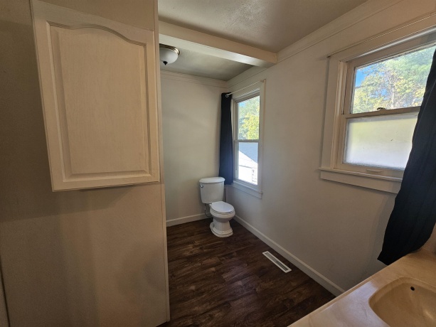 1742 Pershing, ROCKFORD, Illinois 61109, 2 Bedrooms Bedrooms, ,1 BathroomBathrooms,House,For Sale,Pershing,202506671