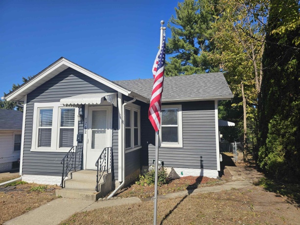 1742 Pershing, ROCKFORD, Illinois 61109, 2 Bedrooms Bedrooms, ,1 BathroomBathrooms,House,For Sale,Pershing,202506671
