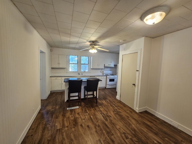 1742 Pershing, ROCKFORD, Illinois 61109, 2 Bedrooms Bedrooms, ,1 BathroomBathrooms,House,For Sale,Pershing,202506671