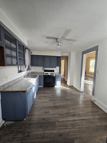 2308 Hecker, ROCKFORD, Illinois 61103, 4 Bedrooms Bedrooms, ,1 BathroomBathrooms,House,For Sale,Hecker,202506672